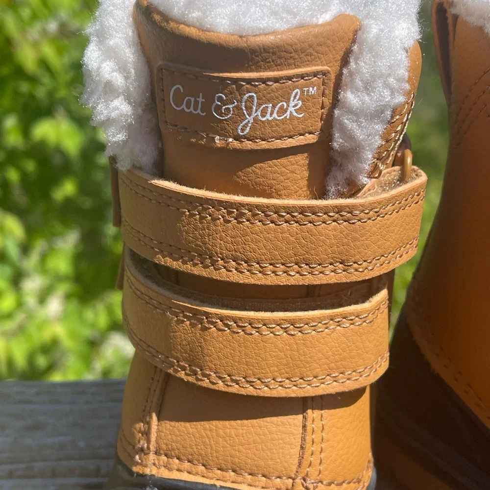 Cat & Jack Tan and Black Snow Boots